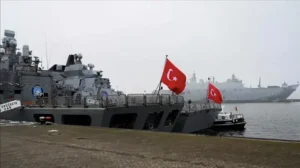 قوة المهام البحرية التركية “أناضولو” تزور ميناء في ألمانيا